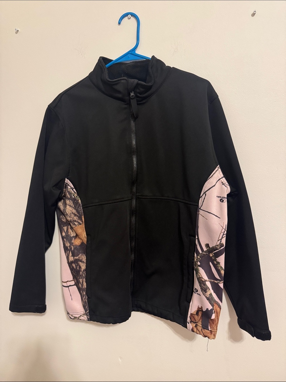Kids Black Jacket with Pink Camo Side Panels - Full-Zip Puffer Style